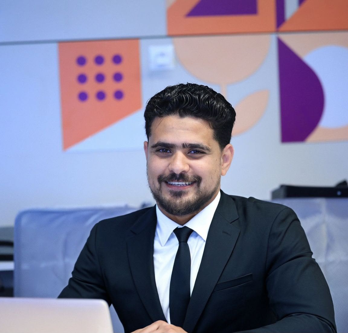 أحمد وهدان، مدرّب الورشة